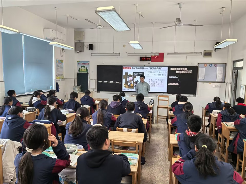 CC3CB38849040EE4DE1657E6A95CB606.jpg CC3CB38849040EE4DE1657E6A95CB606.jpg