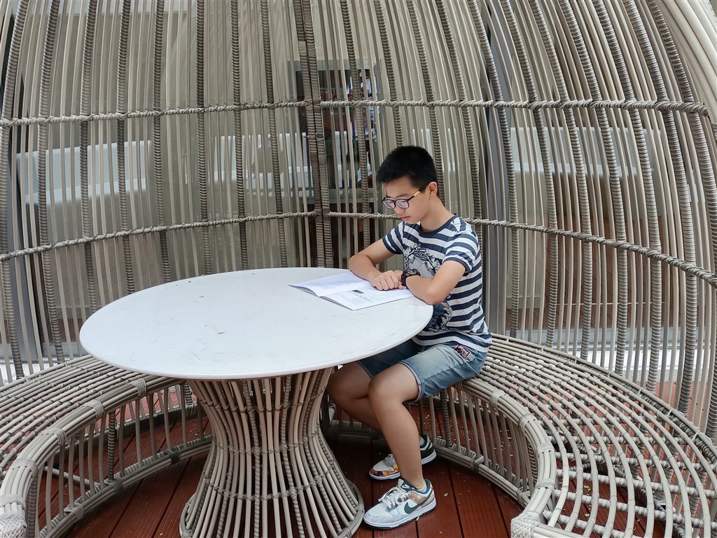 胡家溢.jpg 胡家溢.jpg